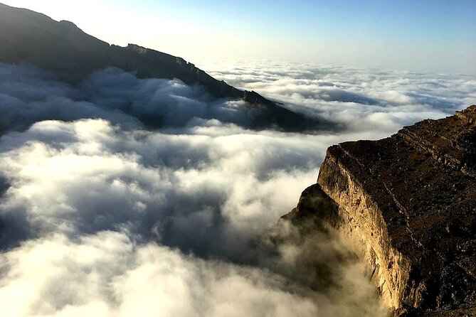 Private Overnight Jebel Shams Camping Tour - Bahla Fort and Jabrin Fort, Then Back to Muscat