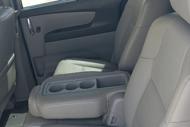 Private transfer from Muscat Airport to your Muscat Hotel - Mobile Ticket, Confirmation at Booking, and What That Means