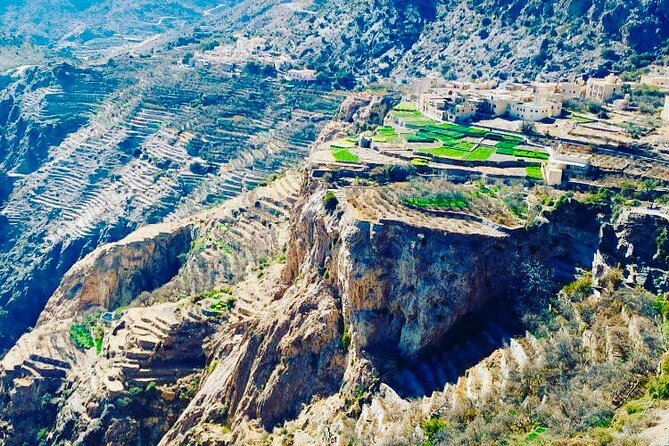 Private Transfer from Muscat to Jebel Akhdar by 4WD Car - Guide Punctuality And The Oman Stories You Might Get