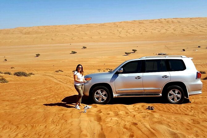Private Transfer from Muscat to Wahiba Sands Desert - A direct 4WD transfer that gets you to Wahiba Sands fast