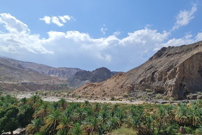 Private Wadi Arbyeen - Sinkhole - White Sand Beach- Full Day Tour - Wadi Shab Photo Stop and the Local Omani Lunch Break