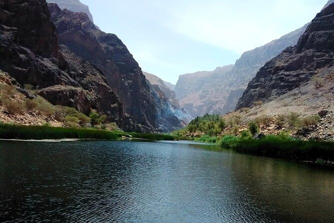 Private Wadi Arbyeen - Sinkhole - White Sand Beach- Full Day Tour - The 4WD, the Timing, and Why the Day Feels Right