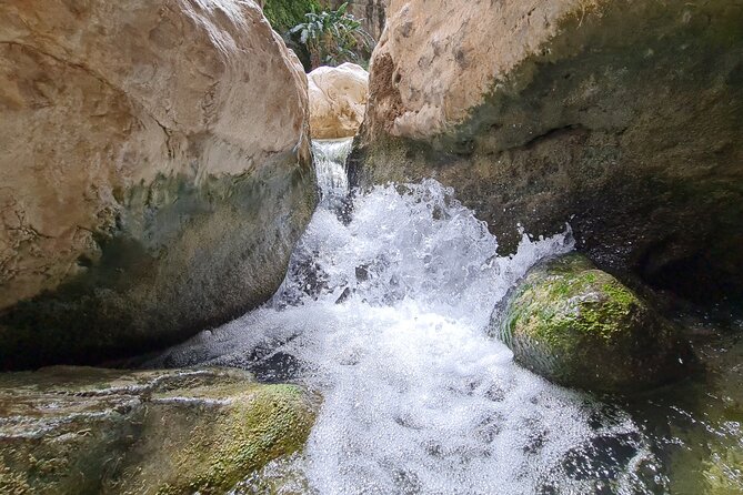 Private Wadi Tiwi - Bimmah Sinkhole - White Sand Beach - Full Day Tour - What the included stuff covers, and what you need to handle yourself