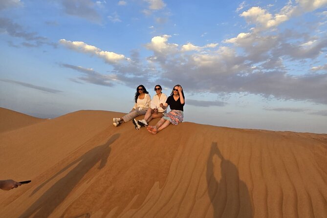 Private Watching Sunset Desert Safari Tour - Camel ride add-on: short, scenic, and easy to overestimate