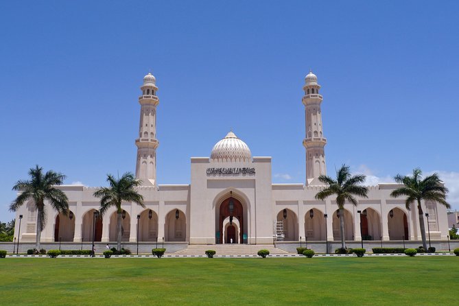 Salalah City private tour - all-inclusive sightseeing tour - Museum of the Frankincense Land at Al Baleed: history you can walk through