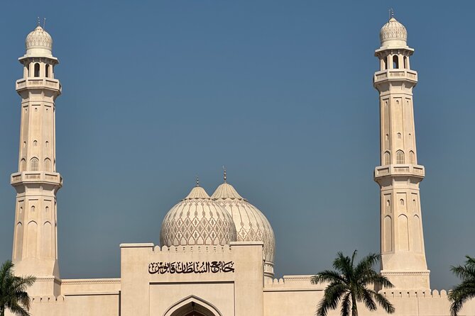 Salalah City tour - Stop 4: Ain Razat spring, year-round water and picnic energy