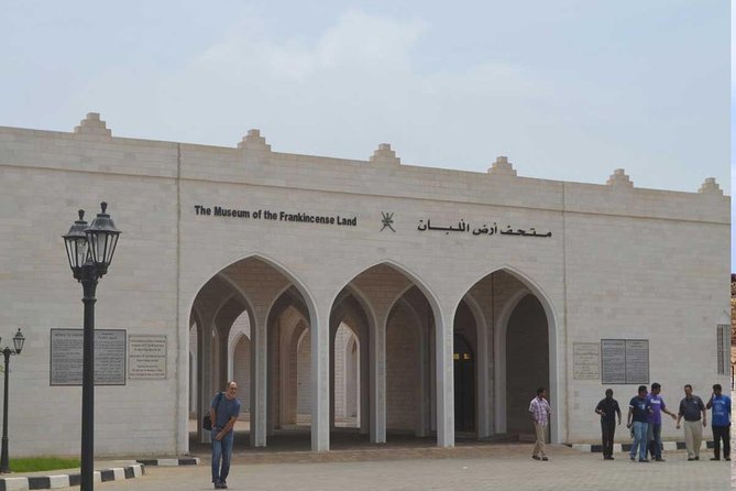 Salalah City Tour :Salalah Tours - A guide can make the difference, especially in Oman’s museum and souks