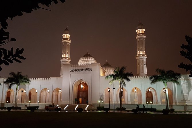 Salalah City Tour with History, Culture, Souq Shopping, Halwa - Salalah Gardens Mall: A Modern Pause That’s Still Useful