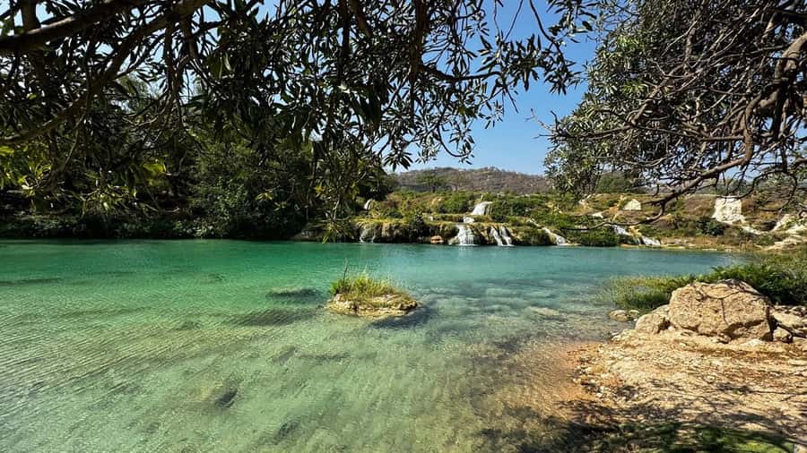 Salalah East Adventure: Waterfalls, Mountain & Safari - Key things to know at a glance