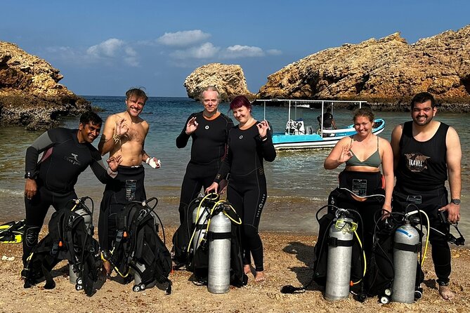 Scuba Diving Trips to Dimaniyat Islands - Scuba or snorkelling at Daymaniyat: how to choose what fits your comfort level