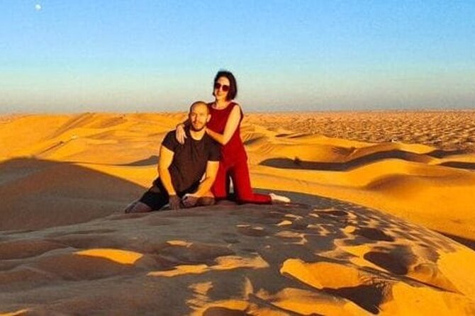 Sunset desert safari tour in Salalah(private tour) - Empty Quarter, towering dunes, and the sunset window (Stop 4)