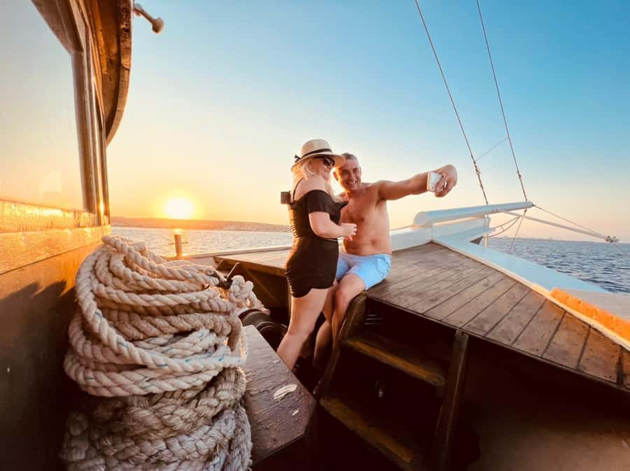 Sunset Dhow Cruise - Photo and comfort tips that actually help