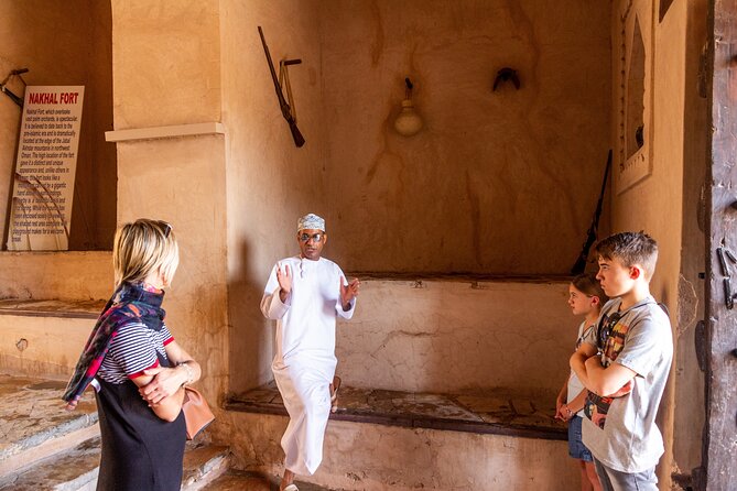 Tour Shahad 4 Days-3 Nights, Oman Tours Package - Day 2: Nizwa Souq, Nizwa Fort, Birkat Al Mouz, and Wahiba Sands dunes