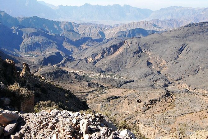 Tour Shahad 4 Days-3 Nights, Oman Tours Package - Day 3: Wadi Bani Khalid swim, Sur dhow culture, and a nighttime turtle walk