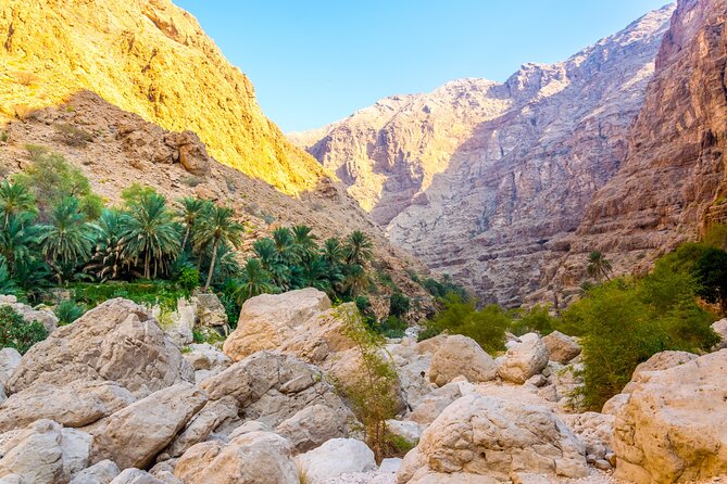 Wadi Shab and Bimmah Sinkhole Full Day Tour - Who This Tour Fits Best
