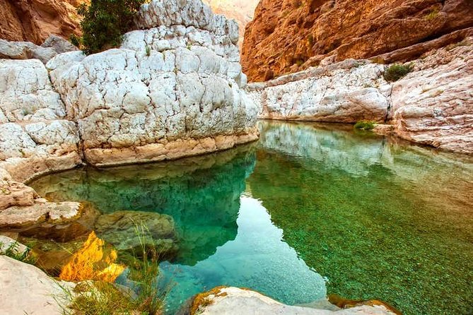 Wadi shab and Sinkhole adventure - Wadi Shab: what to expect from a wadi day