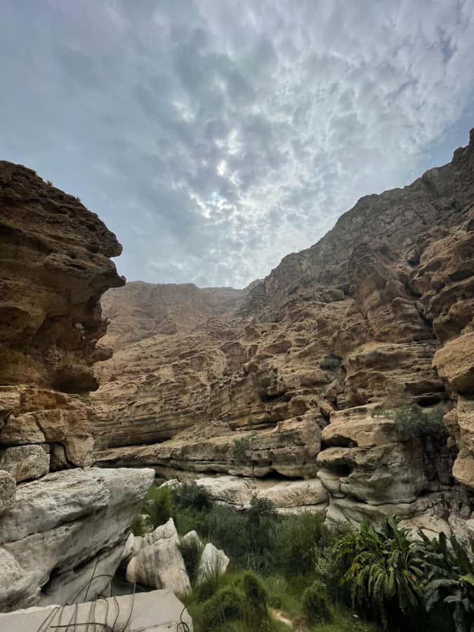 Wadi Shab &Bimmah Sinkhole &Heart shaped Cave &Pebble Beach - A 1-Day Private Circuit: Wadi Shab, Bimmah, and Sea-View Photo Stops