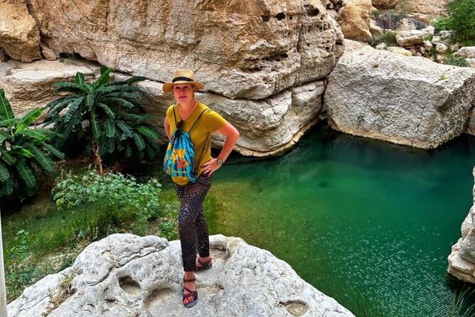 WADI SHAB - Muscat, Oman - Stop 1: Wadi Tiwi photo stop, and what you should look for