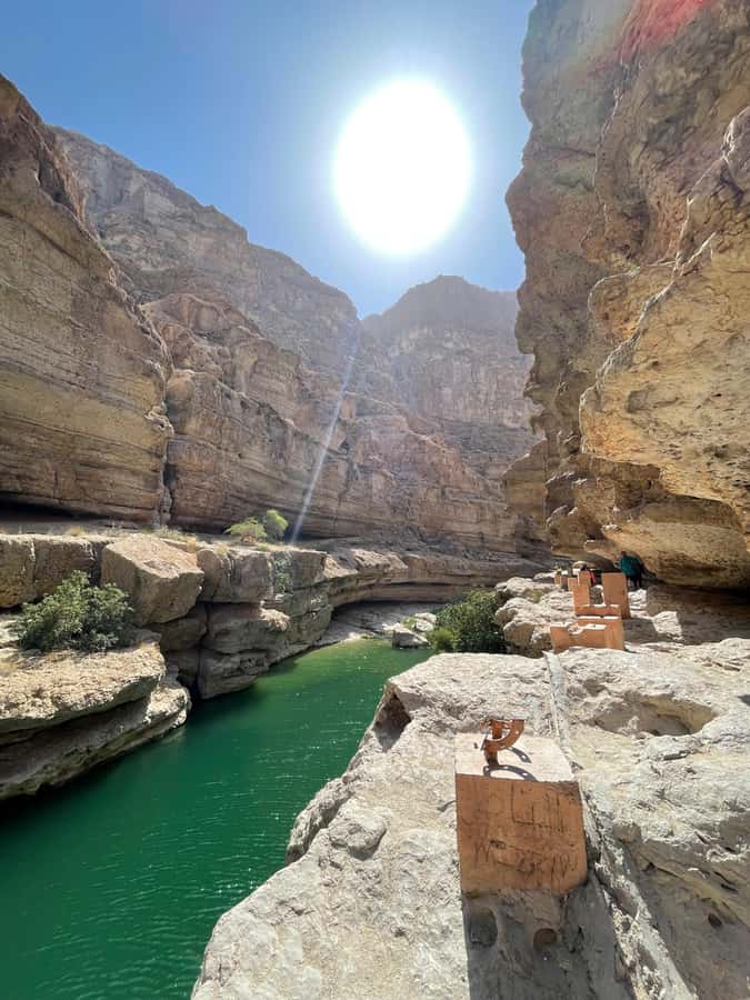 Wadi Shab Parking Meet the Local Guide for Self drivers - Meeting your local guide at Wadi Shab parking (for solo drivers)