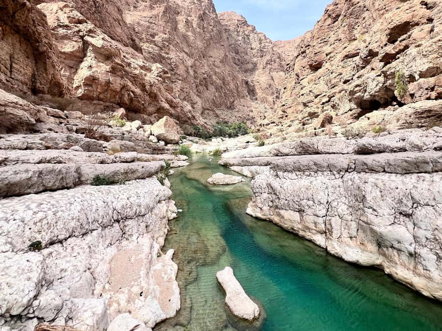 Wadi Shab & Wadi Tiwi : Guided Adventure (Customer Own Car) - Starting at Wadi Shab Parking: the short hike that sets the tone
