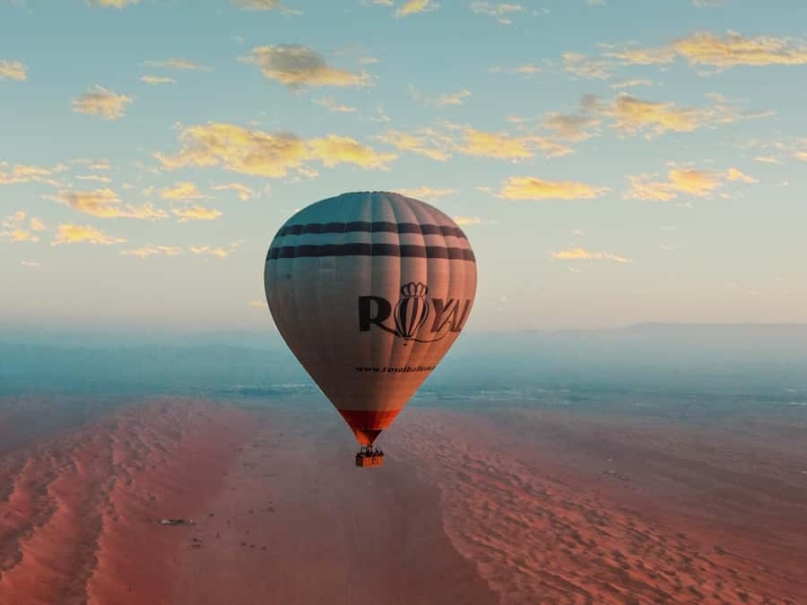 Wahiba Sands: Hot Air Balloon Experience - Climb to 600 meters, where dune patterns become a map