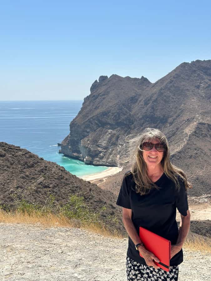West Salalah: Caribbean of the Orient Fazayah Beaches & City - What to Pack and How to Dress for a Smooth Day
