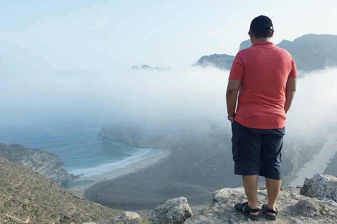 West Salalah Tour - Caribbean of Orient - Fazayah Beach with City - Starting at Sultan Qaboos Mosque, and the dress code that actually matters